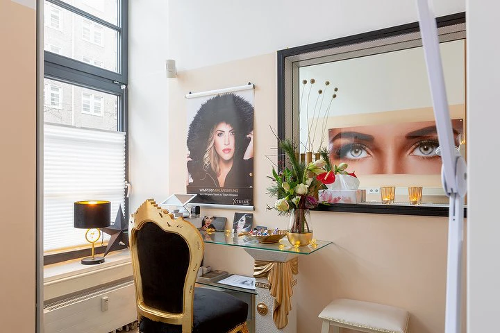 1 - T&H Beauty Salon - Hamburg