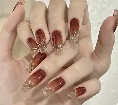 5 - T&R Nails and Beauty