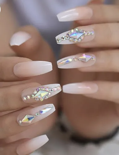 8 - T&R Nails and Beauty