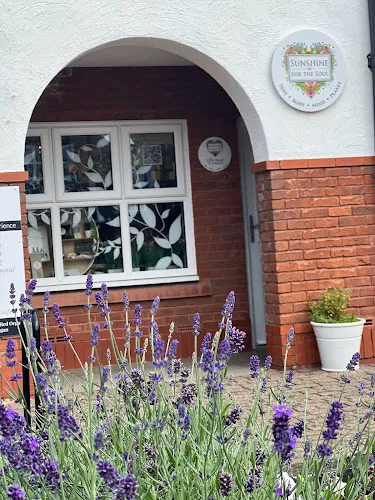 8 - Tangled Hair Design