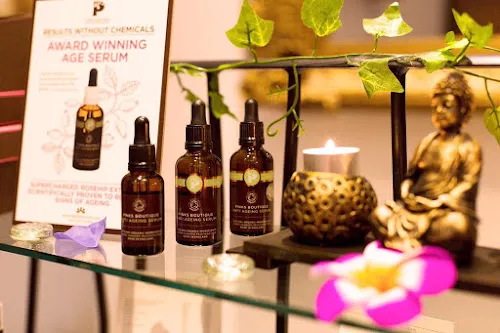 4 - Tangled Hair Design