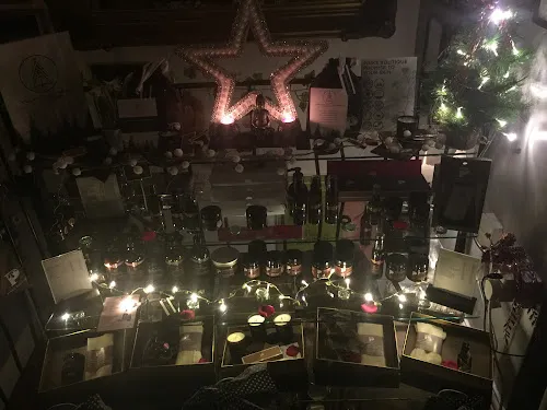 2 - Tangled Hair Design