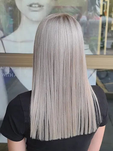 3 - Tangles Hair Design