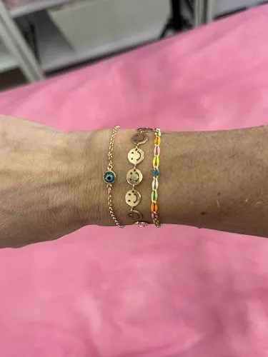 4 - Tease by jess Hairdresser