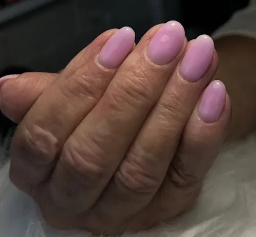 6 - T.G. Massage Salon