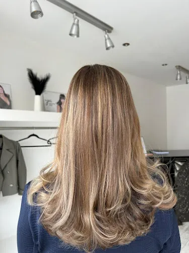 4 - The Barber Lounge