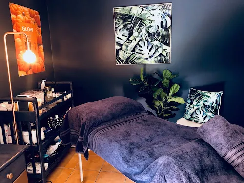 3 - The Barber Shop Yeppoon