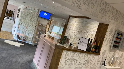 2 - The Beauty Clinique