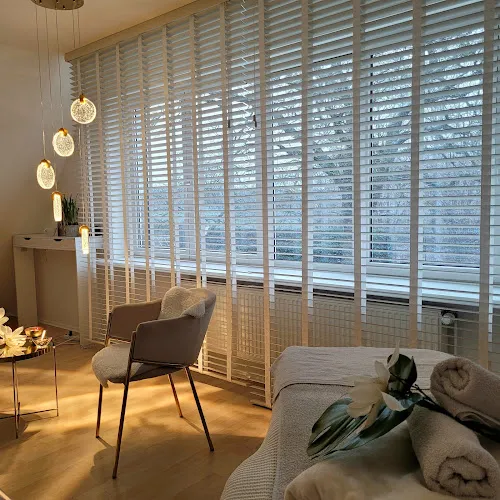 2 - The Beauty Haven