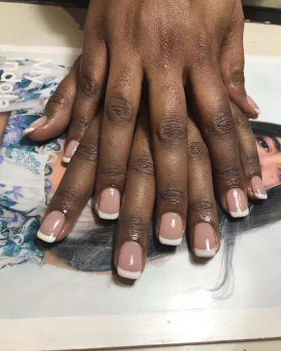 4 - The Beauty Salon - Chingford