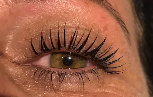 6 - The Beauty Salon - Chingford