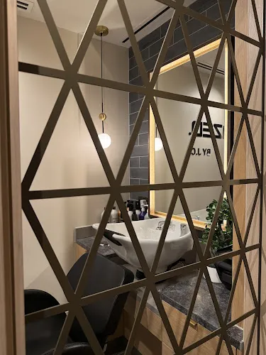 4 - THE BEAUTY TIME wilmslow