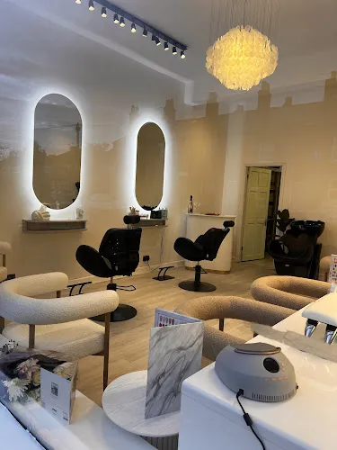 8 - THE BEAUTY TIME wilmslow