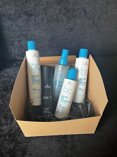 3 - THE CUTTING STATION