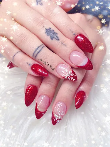 5 - The Fringe Hair Salon