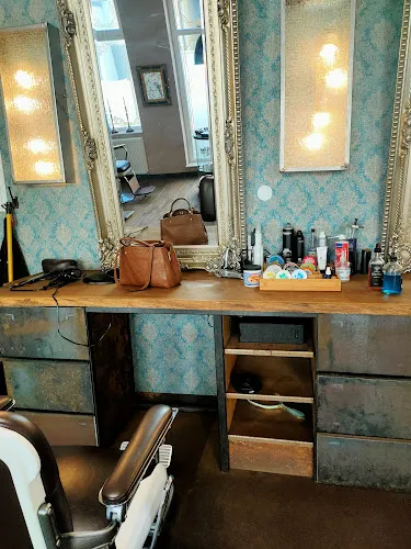 3 - The Gentleman Barbershop