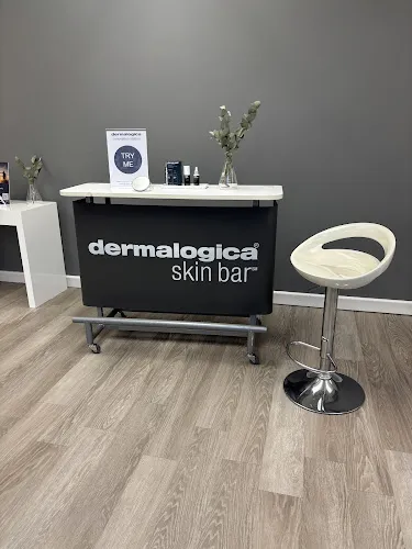 6 - The Glow Clinic Essex