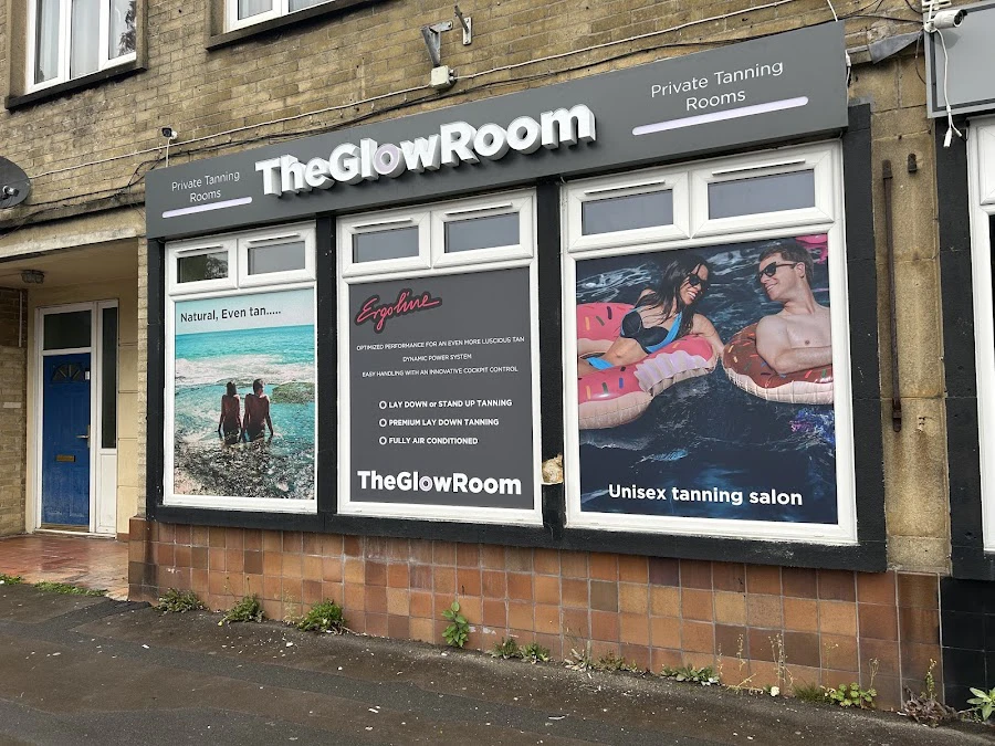 1 - The GlowRoom