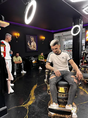 4 - The Golden Barber - Mens Salon