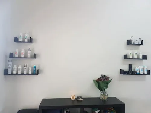 3 - The golden needle tattoo and piercing parlour