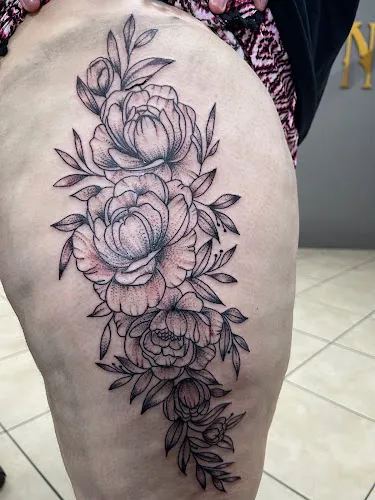 7 - The golden needle tattoo and piercing parlour