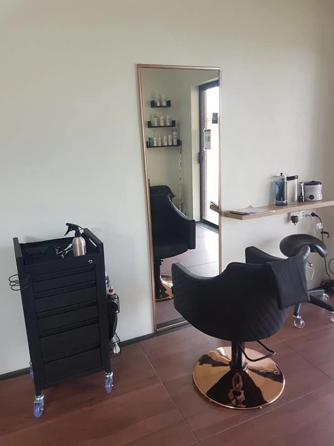 1 - The golden needle tattoo and piercing parlour