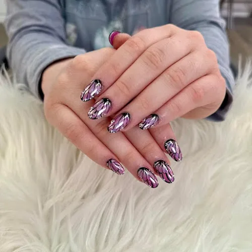 6 - The Haus of Hair