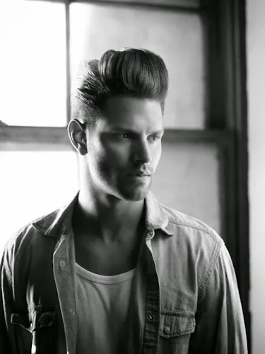 2 - The Hollywood Queen