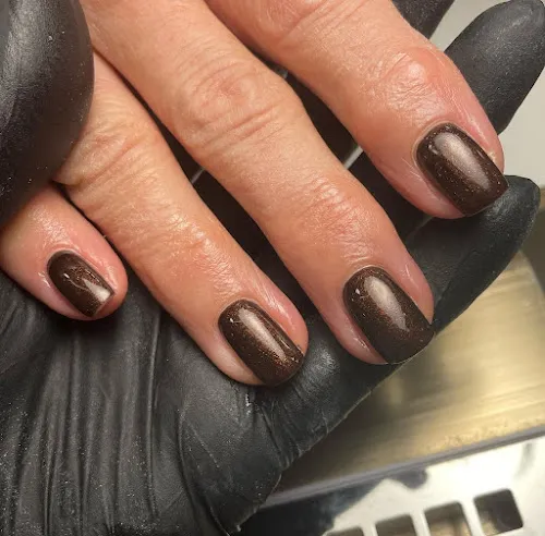 7 - The House Of Glam