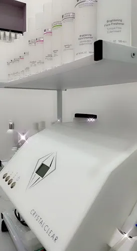 4 - The Look Hair and Beauty