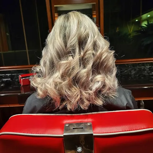 1 - The Mo Rooke Lane