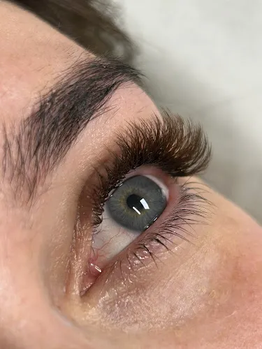 4 - The Moon Beauty Salon