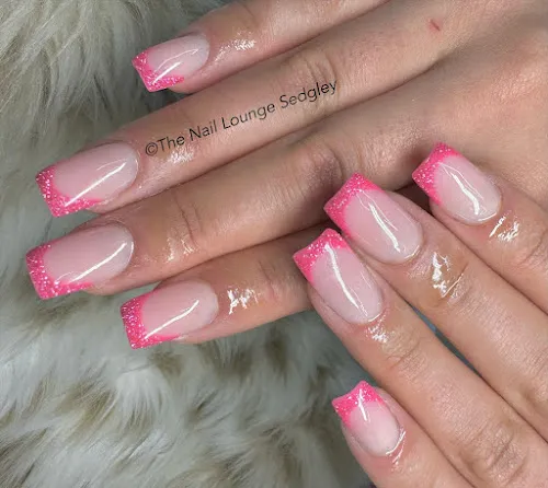 4 - The Nail Lounge Sedgley