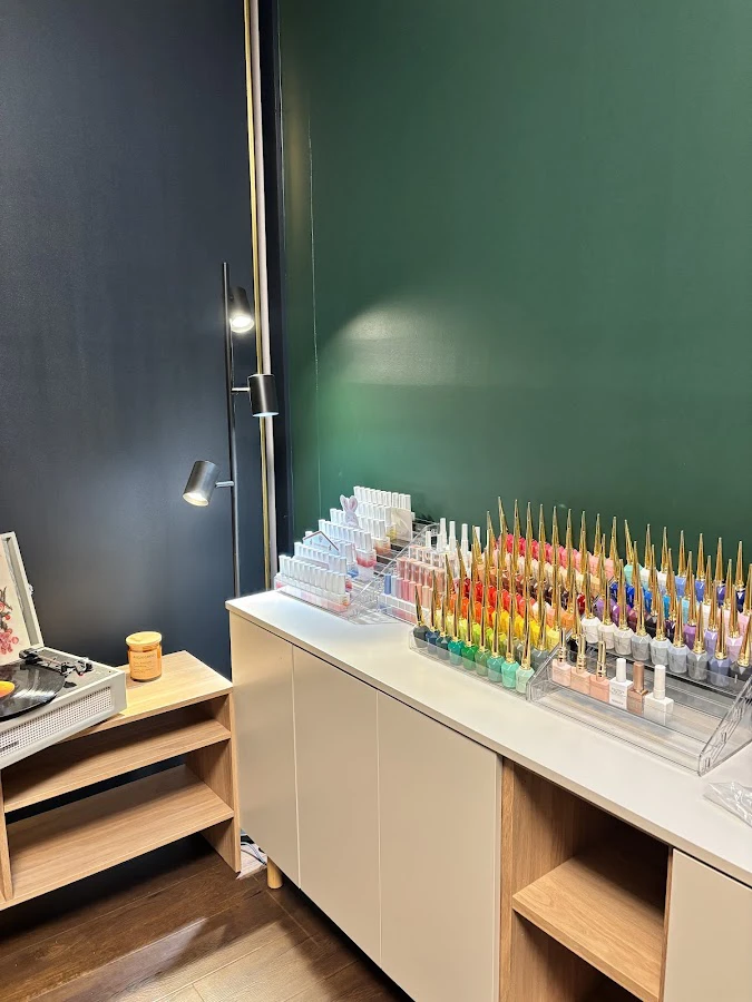 1 - The Salon On Reid