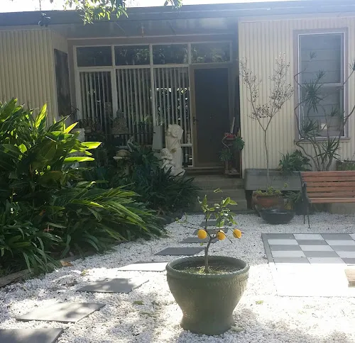 7 - The Sea and Beau