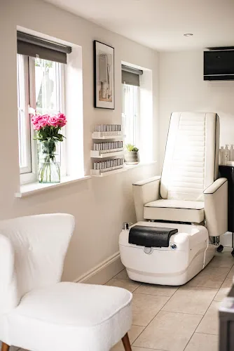 3 - The SL beauty clinic