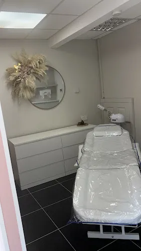 4 - The Sun Lounge Ltd