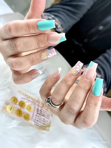 7 - The Suntan Centre