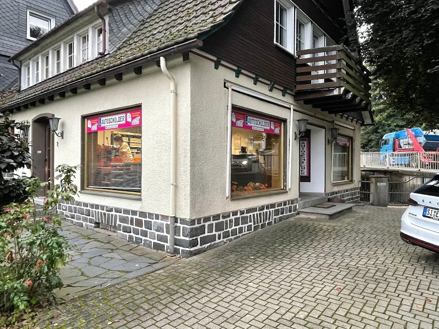 1 - Thöne KFZ-Meisterwerkstatt