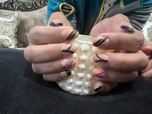 8 - Thornhill Park Barber & Hair Salon