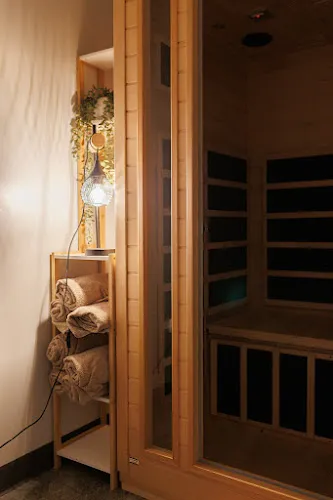 7 - Threading hair & beauty