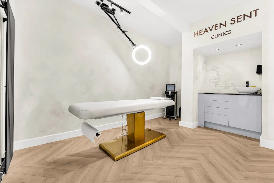 1 - Tiffanys Nails and Beauty