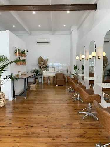 3 - Tim Nails Spa & Beauty