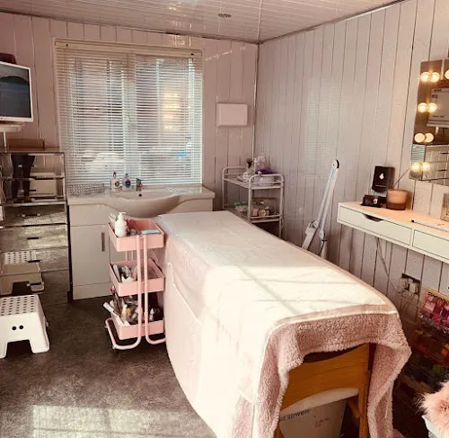 4 - Timeless beauty by Carla Salon and training academy