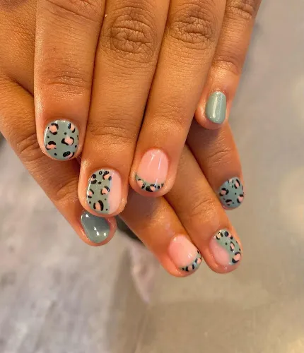 8 - Tip To Toe ( nail mobile)