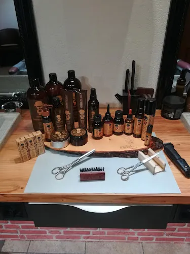 2 - Tony Dames et Messieurs