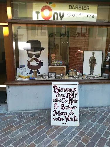 3 - Tony Dames et Messieurs