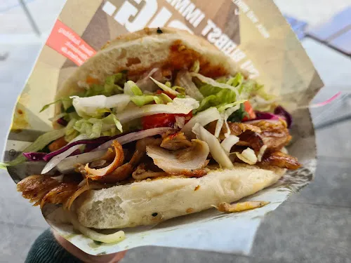 4 - Torros Grill House (Döner)