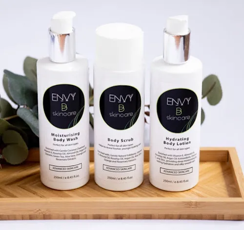 4 - Touche Hair, Skin & Body