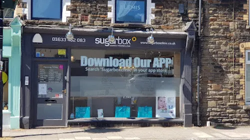 1 - Tousles hair & beauty